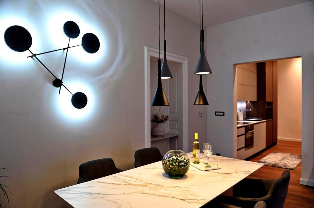 Nino Luxury Apartment Zagabria Esterno foto